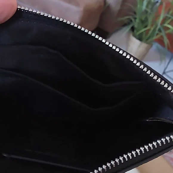 NWOT Coach Black Cat & Moon Signature Corner Zip Wristlet/Wallet π€πββ¬οΈπππβ€οΈ - Picture 10 of 13